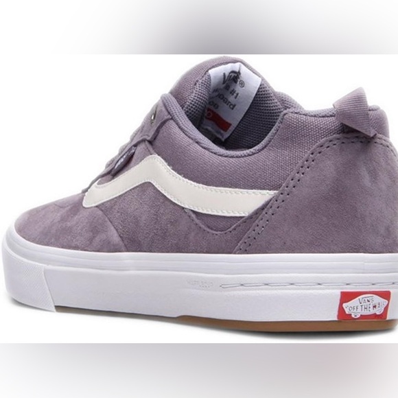 Kyle Walker Pro P
Purple Dawn
10.5 - Picture 2 of 4